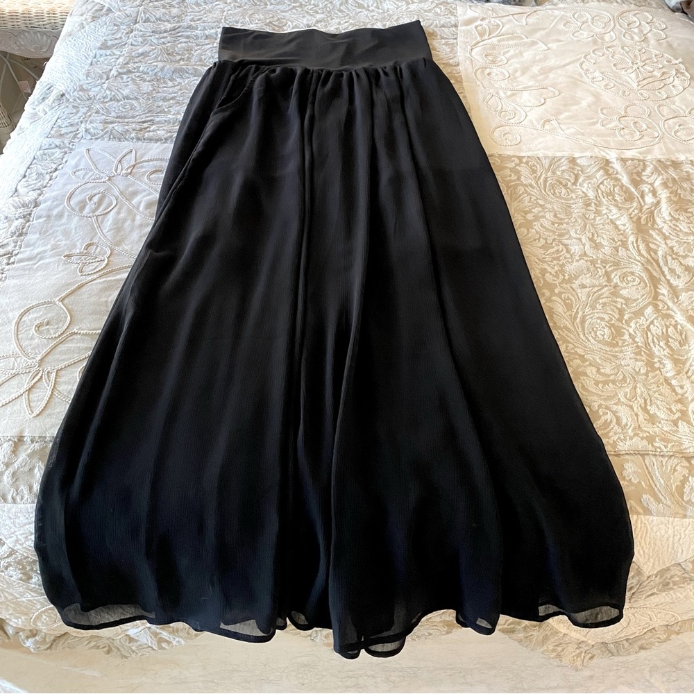 NWOT Jennifer Hudson Maxi-Mini Skirts